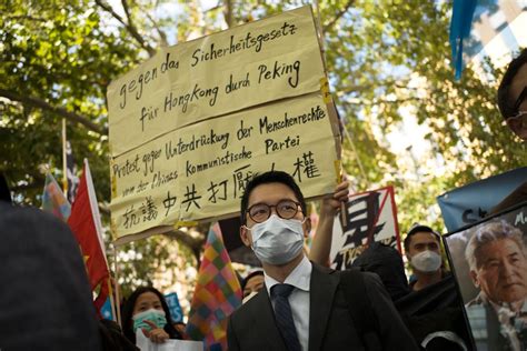 Australian leader criticizes Hong Kong authorities over arrest warrants for activists in Australia